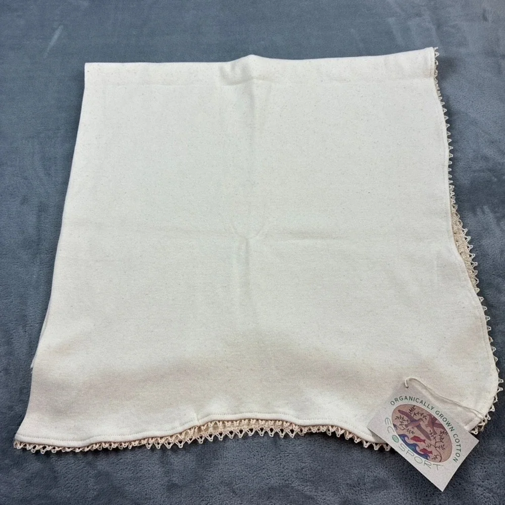 New EcoSport Organic Cotton Baby Receiving Blanket Cream Crochet Lace Trim